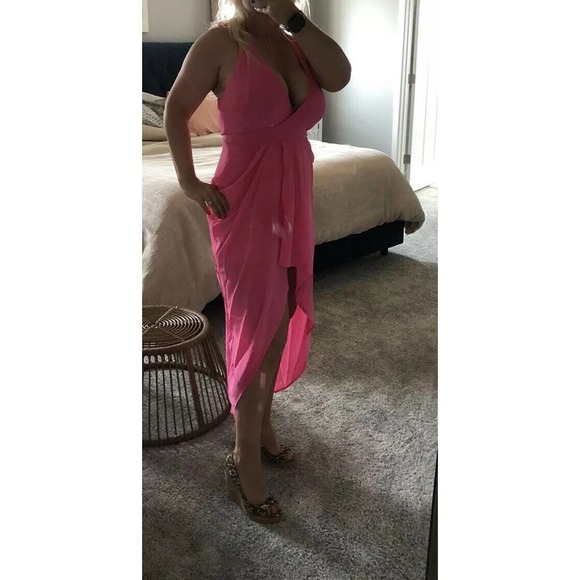 CY Hot Pink Sexy Island Halter Dress New V-Neck - Picture 2 of 4